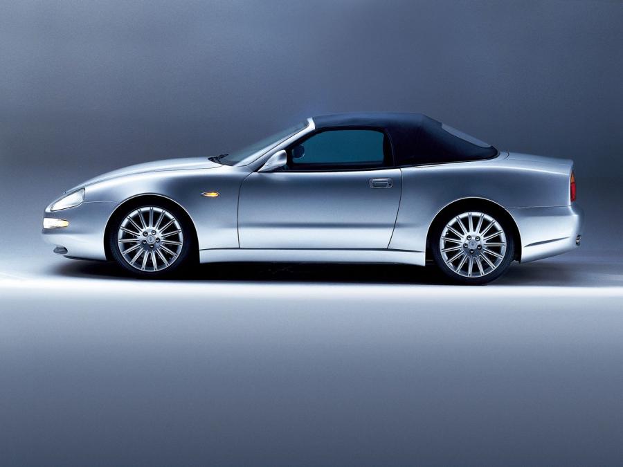  Maserati Spyder 2001 года  (фото 8 из 15)